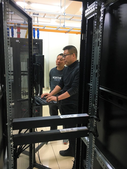 吉林日報社現(xiàn)場1.jpg 吉林日報社現(xiàn)場1.jpg