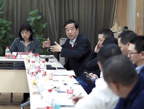 中國(guó)書法家協(xié)會(huì)主席蘇士澍發(fā)言.jpg 中國(guó)書法家協(xié)會(huì)主席蘇士澍發(fā)言.jpg